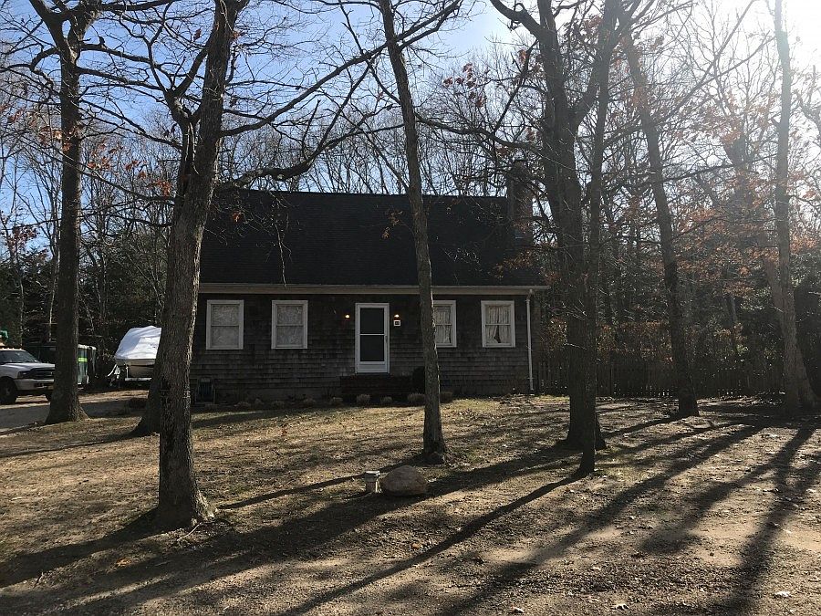 1st image of 40 Hollyoak Ave