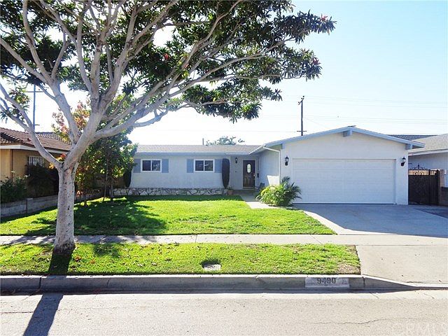 1st image of 9400 Larkspur Dr