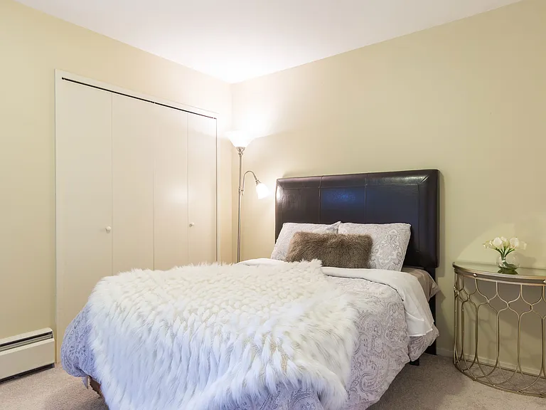 6950 Yew St — Photo 8