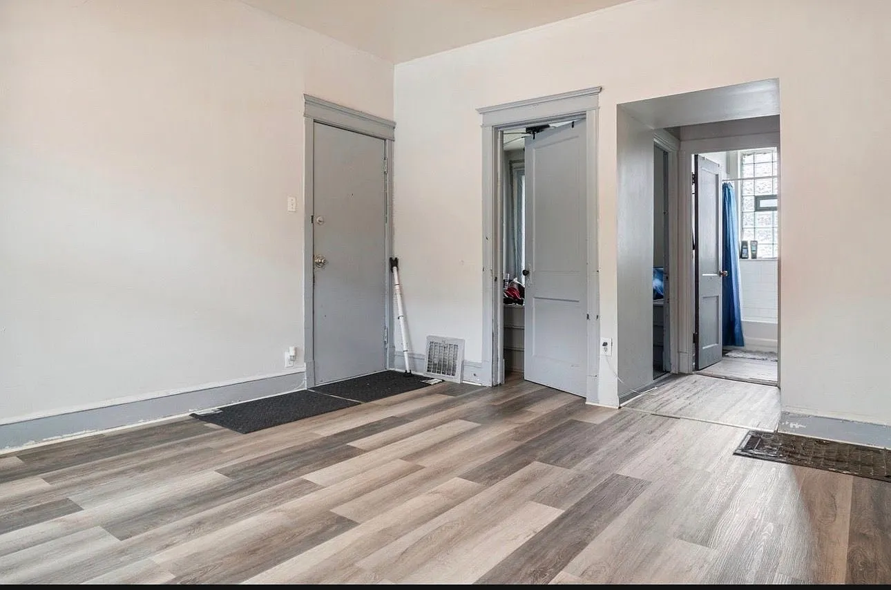 2 bed, 850 sqft, $1,250 — Photo 1