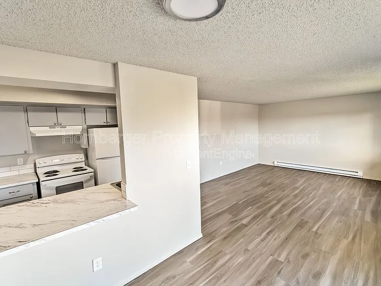 2807 E Boone Ave #12 — Photo 2
