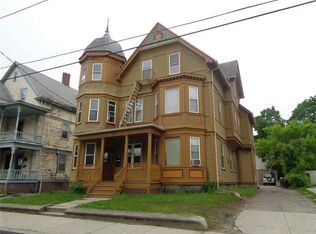 22 W Park Pl, Woonsocket, RI 02895