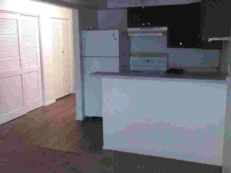 1260 York St #310 — Photo 5