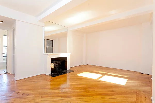 Sold by Zollinger and Associates | media 13