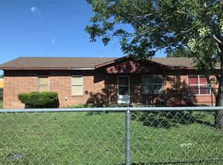 501 Scenic Ln, Skiatook, OK 74070