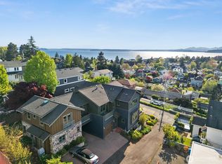 3310 59th Ave SW #A & B, Seattle, WA 98116