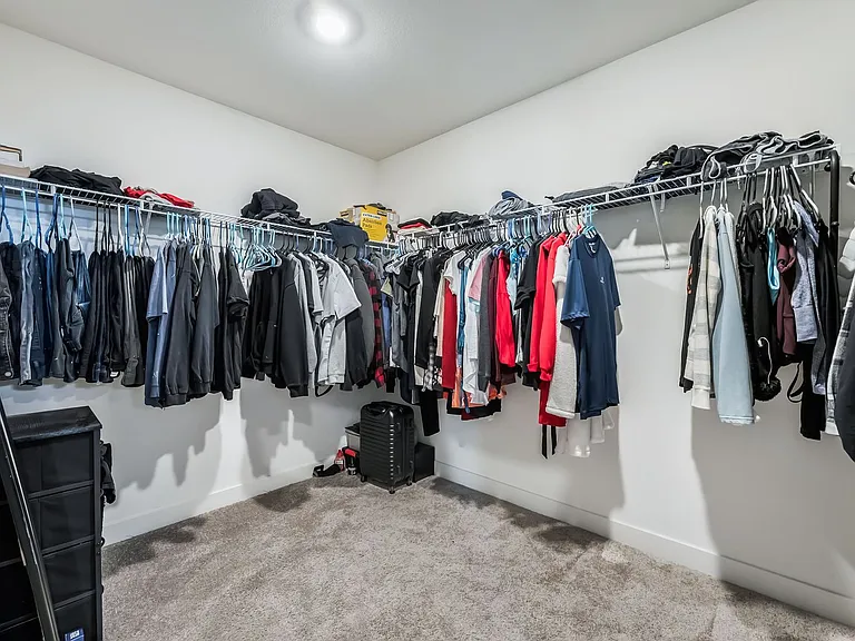 670 Tranquil Peak Ct — Photo 23