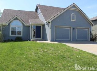 11908 N Forest Ave, Kansas City, MO 64155