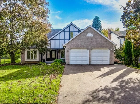 22 Daffodil Cres, Hamilton, ON L9K 1C8