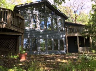 4216 N Timber Ln, Dixon, IL 61021