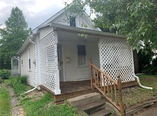 1208 Chestnut St, Dover, OH