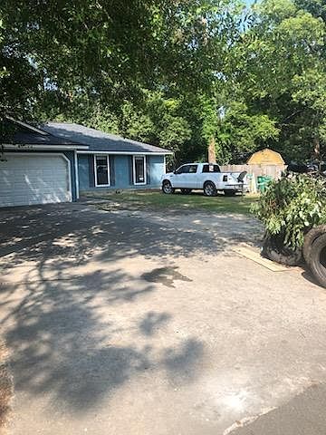 1st image of 2602 Banks Cir