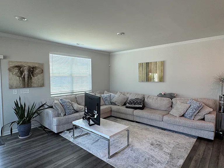 6346 Andante Ave — Photo 5
