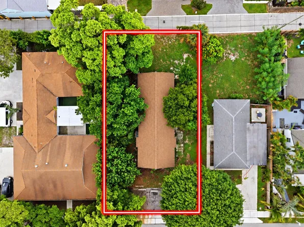 338 SE 1st Avenue, Delray Beach, FL 33444