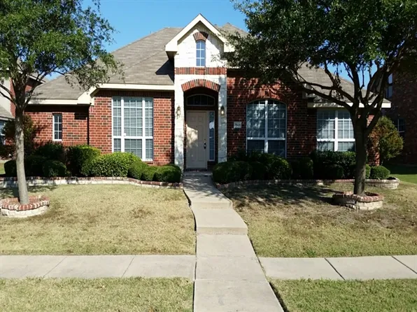 7501 Providence Dr, Rowlett, TX 75089