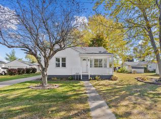 2512 Houser St, Muscatine, IA 52761
