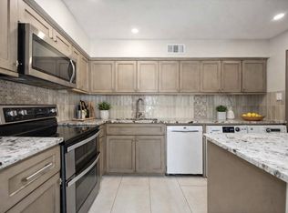 470 N Post Oak Ln #470, Houston, TX 77024