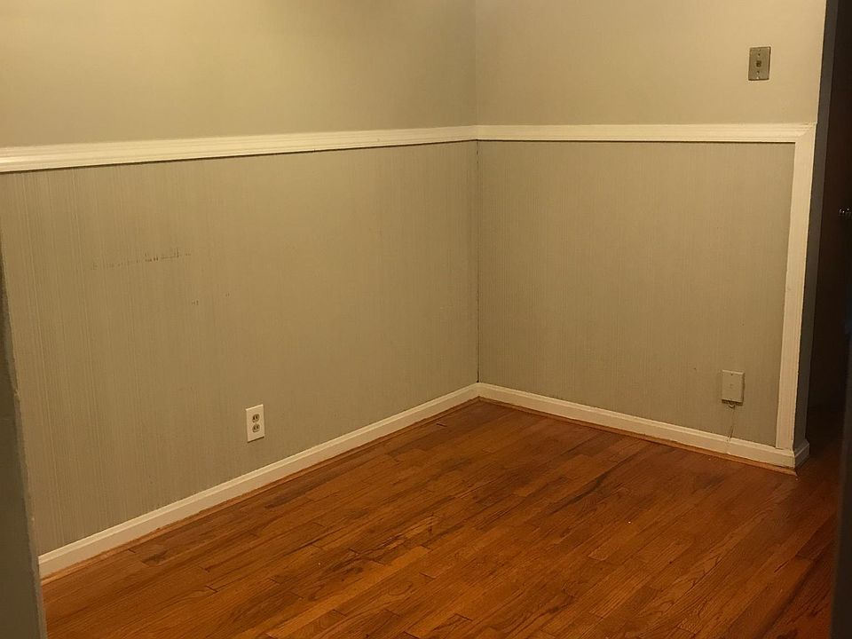 1st image of 1519 Ambrose Ave