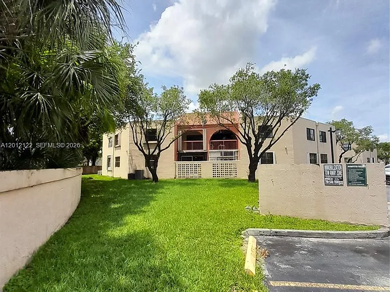 10245 NW 9th Street Cir #9-204 — Photo 29