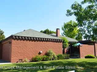 3132 W Border Links Dr, Visalia, CA 93291