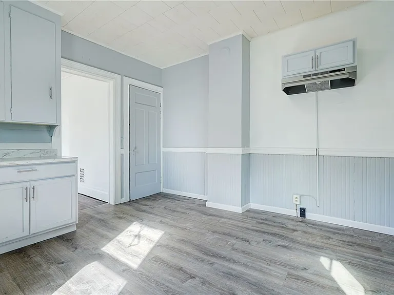 459 Parsells Ave — Photo 14