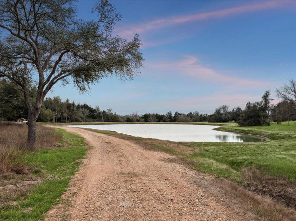 13167 Fm 389 Rd, Burton, TX 77835