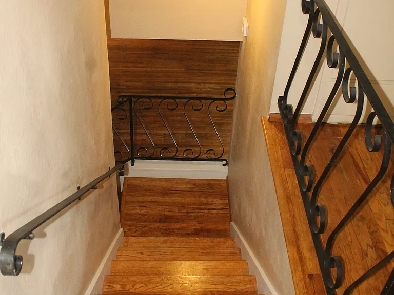 7706 East Pkwy — Photo 24