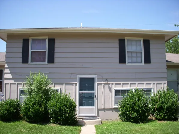 2707 Ridge Ct APT B, Lawrence, KS 66046