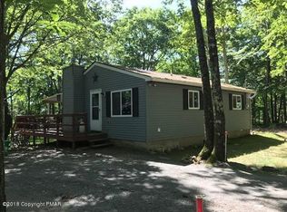 137 Eagle Pass, Cresco, PA 18326