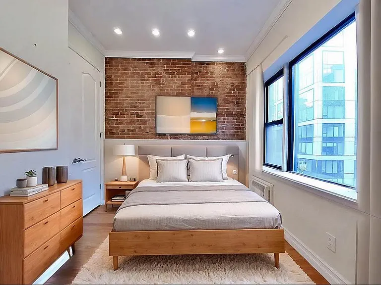 101 Lexington Ave #2A — Photo 3