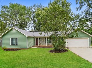 9143 Moss Cove Ct, Charlotte, NC 28227