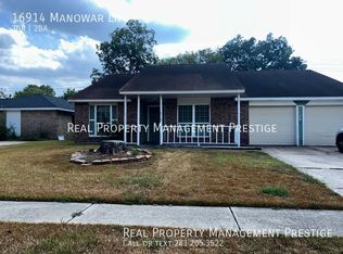 16914 Man O War Ln, Friendswood, TX 77546