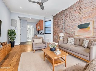 235 W 14th St #3D, New York, NY 10011