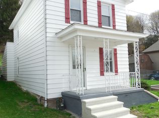 10364 Lilac St, North Huntingdon, PA 15642