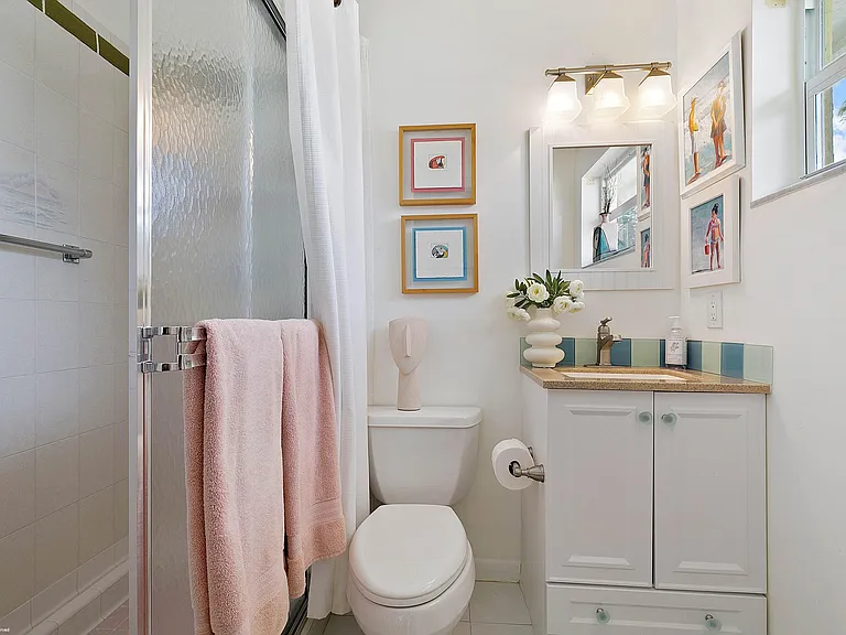 208 Sims Creek Dr — Photo 13