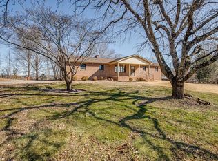 292 Circuit City Rd, Elkin, NC 28621