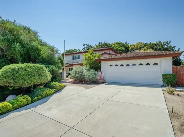 1124 Hampshire Pl, Santa Maria, CA 93455