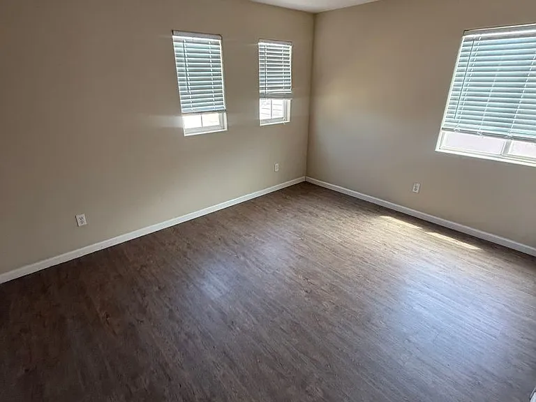 11425 Mondego Dr — Photo 39