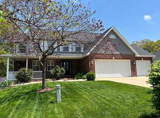 153 Oaklawn Dr, Glen Carbon, IL 62034