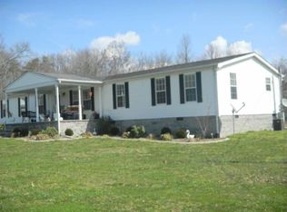 2355 Lowe Rd, Crossville, TN 38572