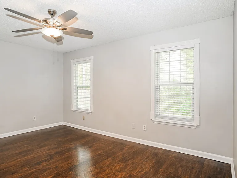 9552 Glenn Abbey Way — Photo 9
