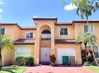 203 Maple Ter, Davie, FL 33325