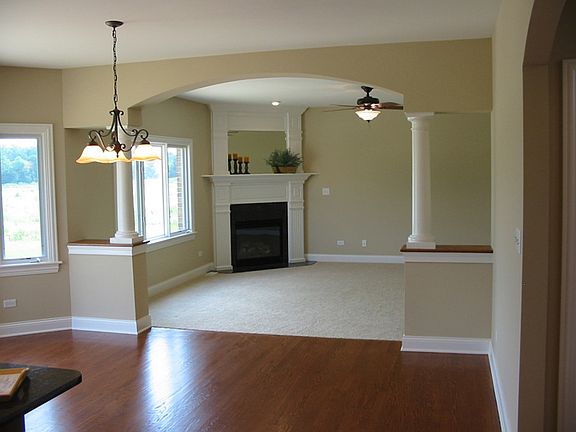 3rd image of 8600 Huckins Dr