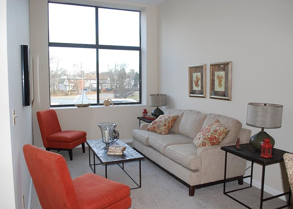 1st image of 90 Sea St APT 102