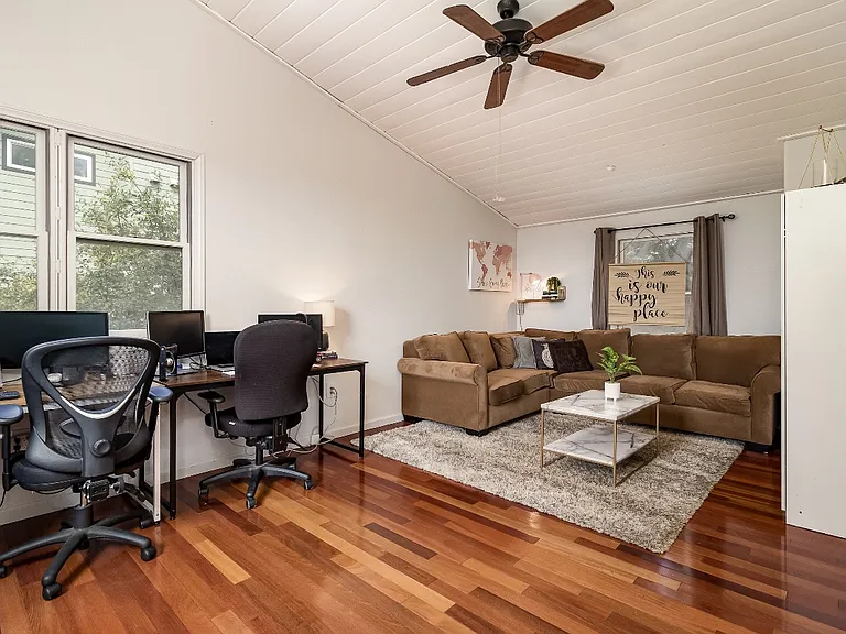 34627 Apache Dr — Photo 8