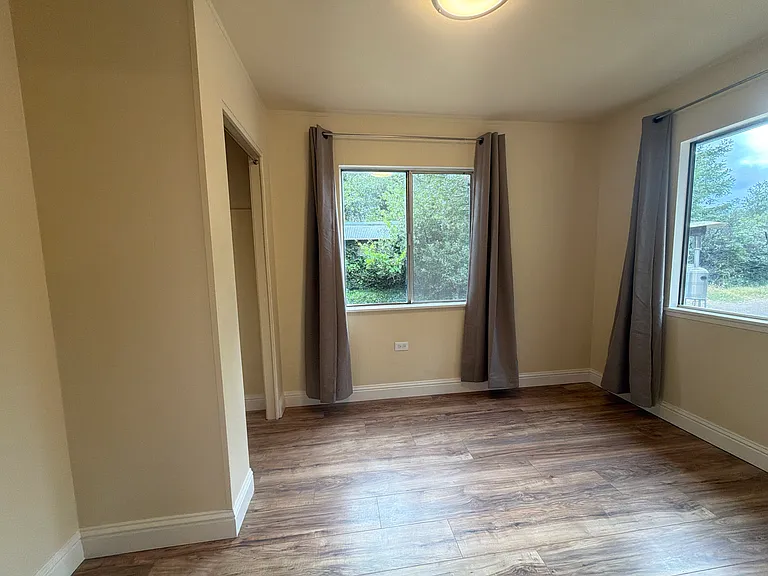 8267 Pinecrest Dr — Photo 7