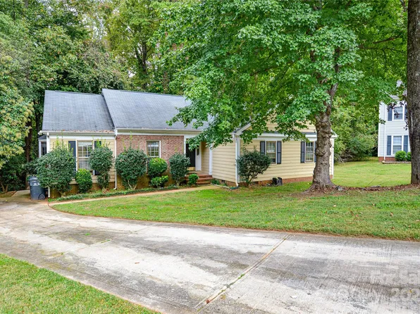 902 Eldorado Ave, Charlotte, NC 28262