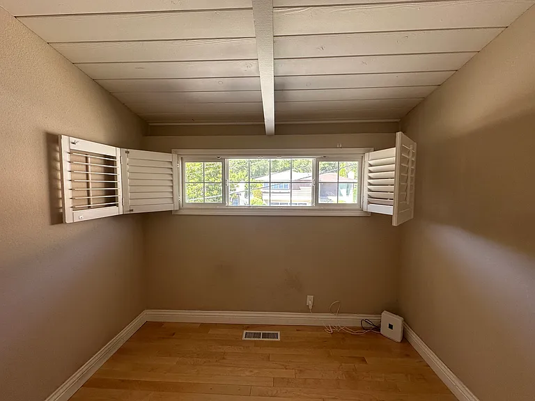 2350 Rosewood Dr — Photo 24