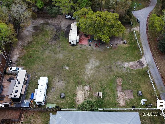 4th image of 18780 Pine Acres Rd