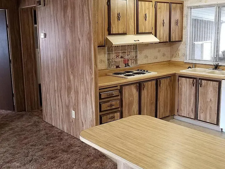 10650 W Tahiti St — Photo 3